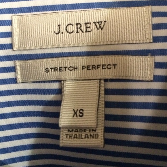 Stretch Perfect Shirt in Classic Stripe - Picture 2 of 2