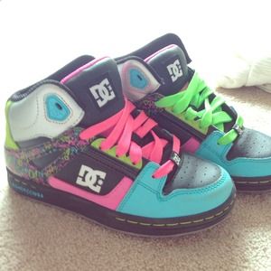 DC girls shoes size 2.5
