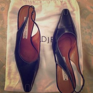 Donald J. Pliner Slingbacks