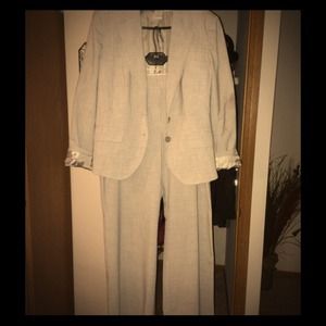 Grey Worthington Pantsuit Set