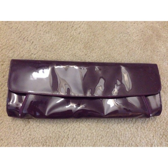 Purple clutch