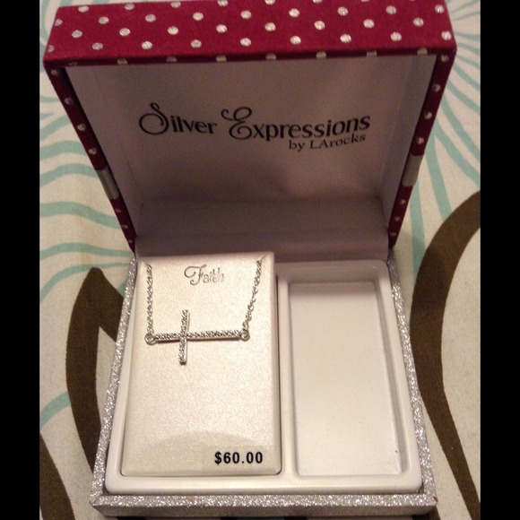 Crystal cross with chain