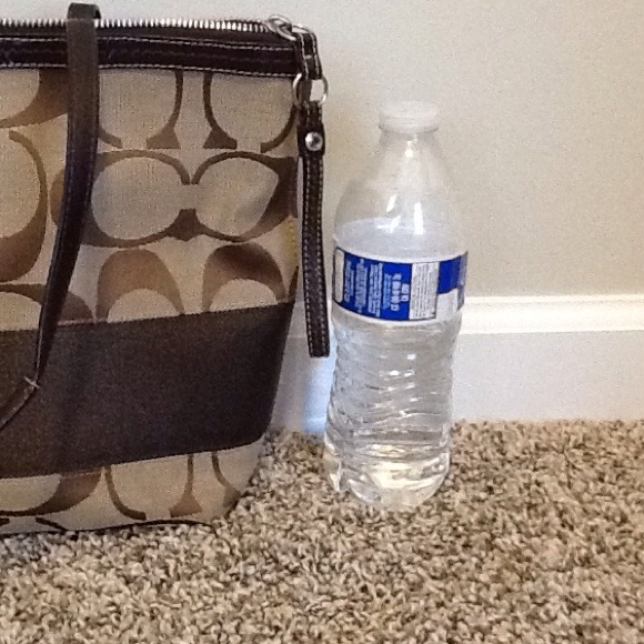 Coach purse - Picture 3 of 3