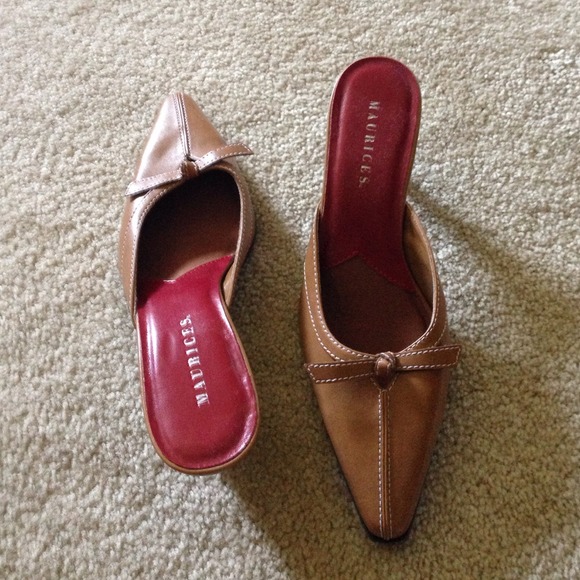 Maurice's heeled shoes