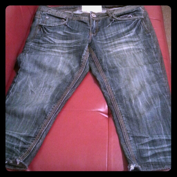 ( for Czican )Dollhouse jean knee pants