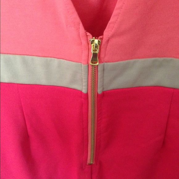 Color block mini! - Picture 3 of 4