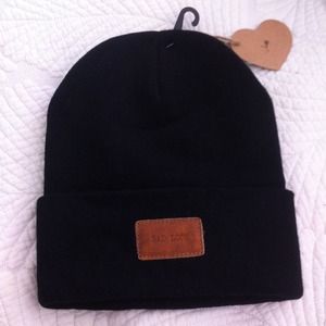 👍👎SOLD👎👍Brandy Melville Beanie