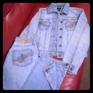Roca Wear jean suit