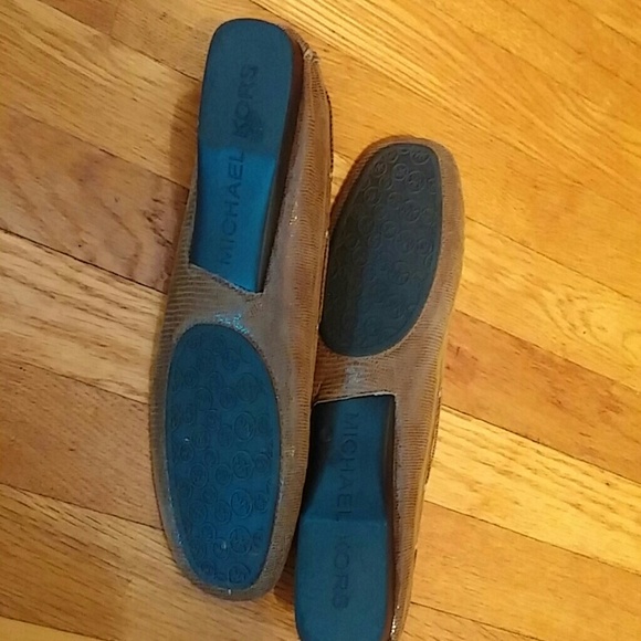 Michael Kors Flats - Picture 2 of 4