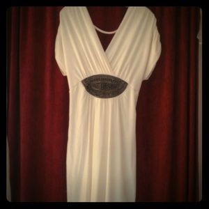 NWT ~ TORRID ~ Plus Size 1 ~ Sexy White Dress