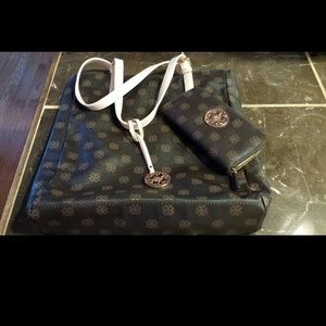 Avon handbag and wallet