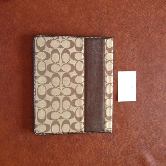 COACH I-PAD CASE BRAND NWOT