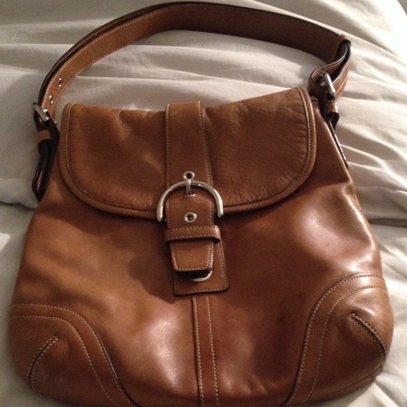 Tan/ Carmel coach purse