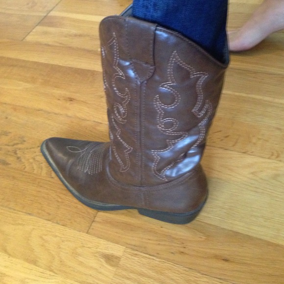 Madden girl cowboy boots