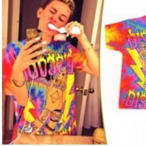 Discount disciples tee! Miley Cyrus shirt!
