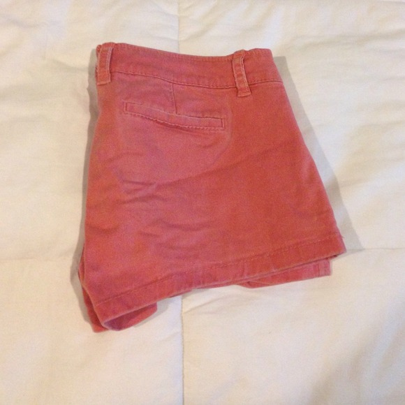Coral Abercrombie shorts size 6 - Picture 2 of 3