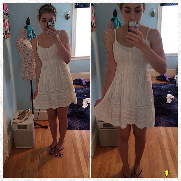 Ivory summer dress! 🌾🌼