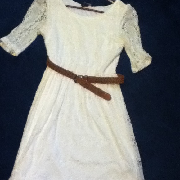 I never wear dresses anymore - Picture 1 of 3