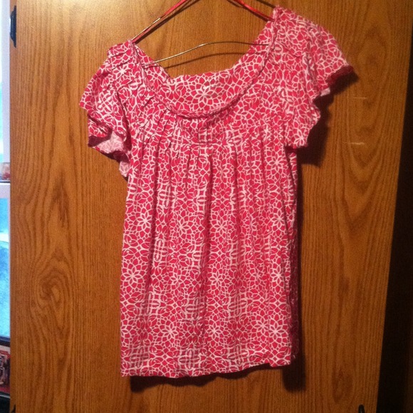 Pink and white dressy top