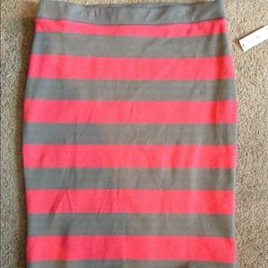 Striped coral tan skirt NEW WITH TAGS!