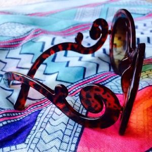 Prada *INSPIRED* baroque sunglasses - tortoise.