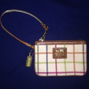 COACH small wristlet
