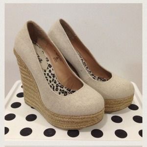 Re listing for @nicolahall