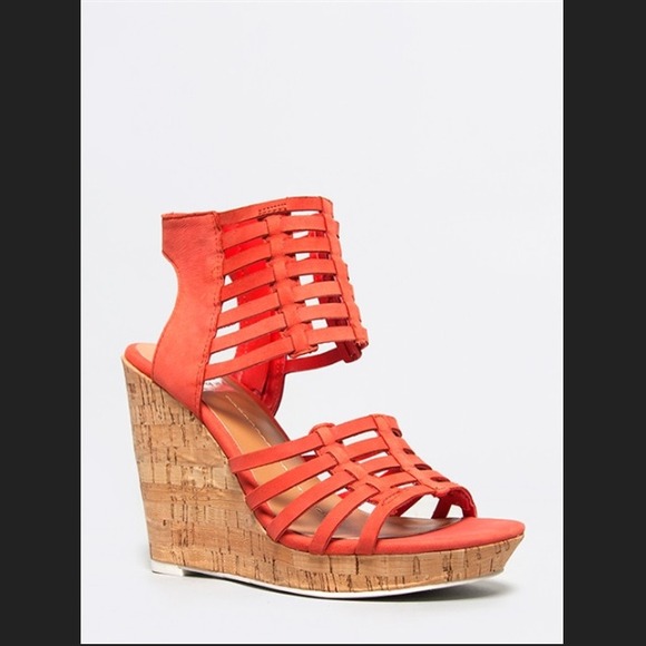 Wedge shoes