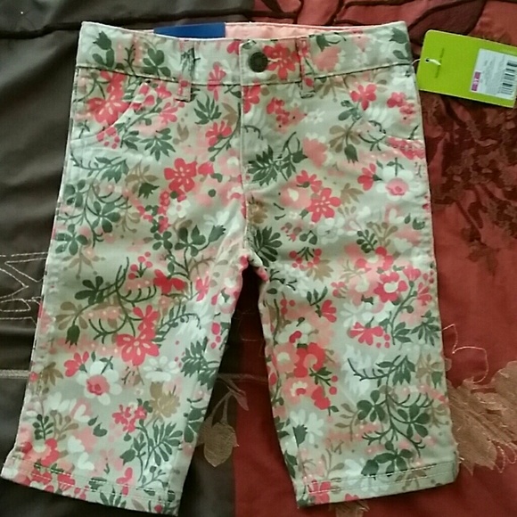Flower Capri pants