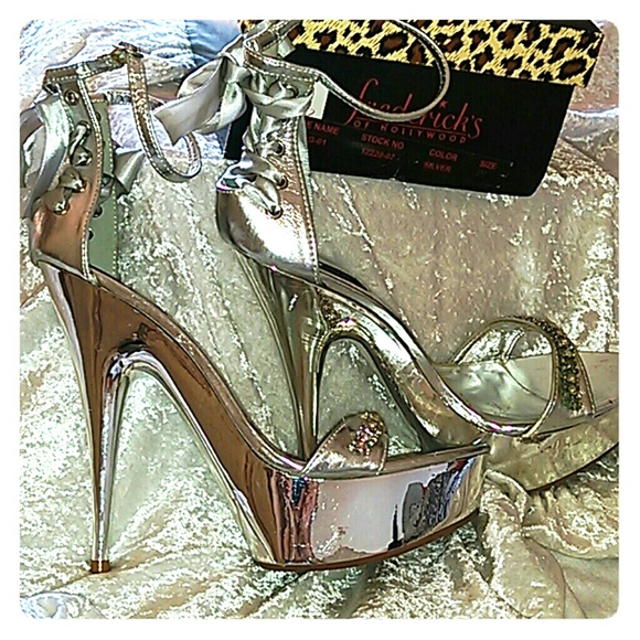 Frederick�s of Hollywood Shoes Fredericks Of Hollywood