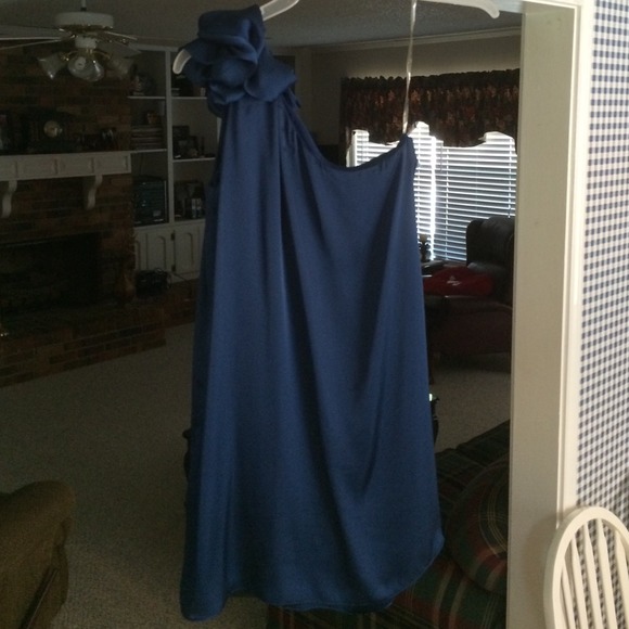 Dark blue one sleeve dress