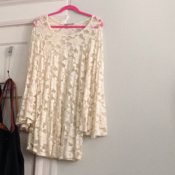 White lacey dress - beachy/hippy chic