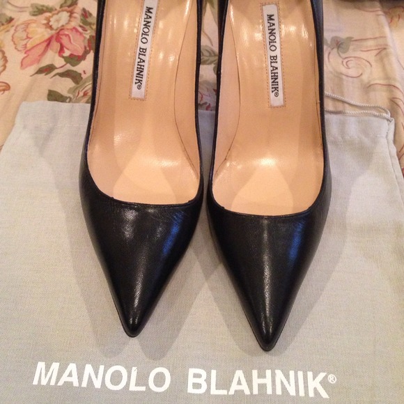 💃SOLD💃Manolo Blahnik Black Leather BB pumps 36.5 - Picture 2 of 4