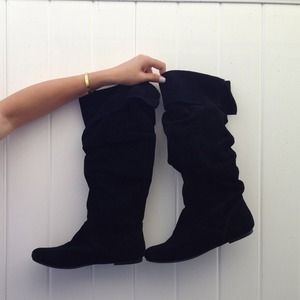 Steve Madden black suede boots