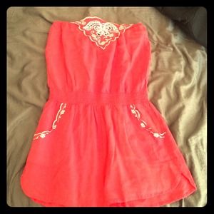 Super cute strapless romper