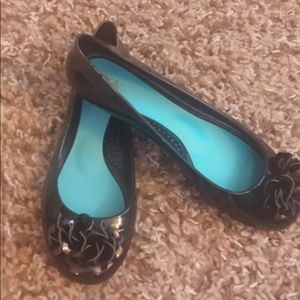 NWOT rain slippers size 8
