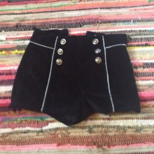 🎉Ecoté Velveteen shorts with sailorlike buttons🎉