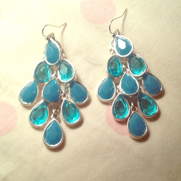 Blue chandelier earrings - Picture 1 of 2
