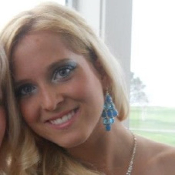 Blue chandelier earrings - Picture 2 of 2