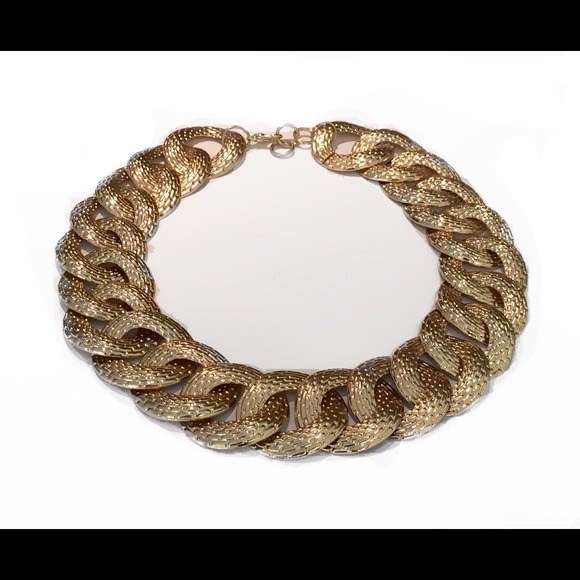 Textured Big Link Chain