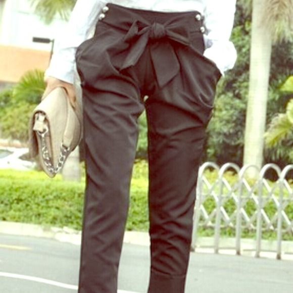 Bow Pants