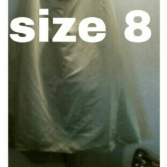 Prom dress - Picture 3 of 3