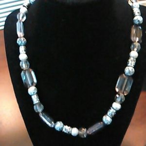 Beaded necklace