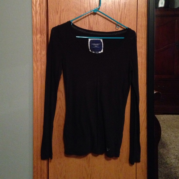 American Eagle top
