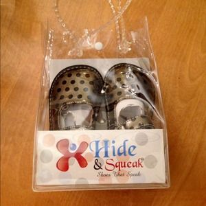 Hide & Squeak Shoes - Hide & Squeak Mary Janes Hide & Squeak Shoes - Hide & Squeak Mary Janes