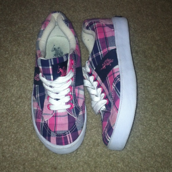 Adorable polo shoes