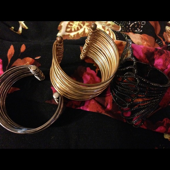 Metal Cuff Combo - Picture 2 of 2