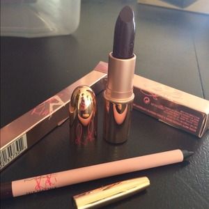*SOLD* MAC Riri Collection Combo Talk That Talk