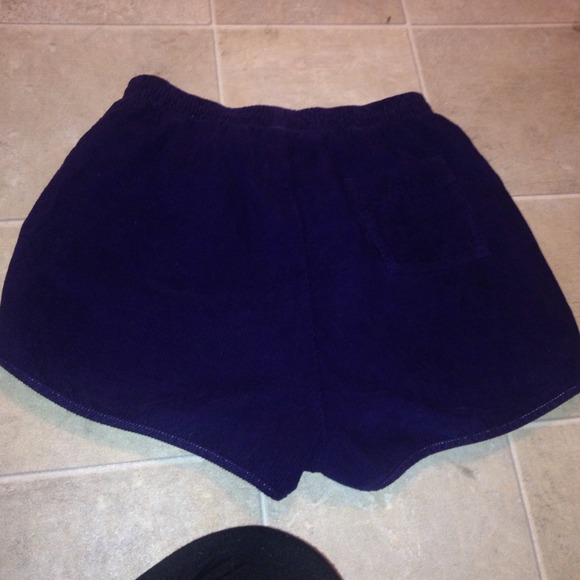 Shorts - Picture 2 of 2