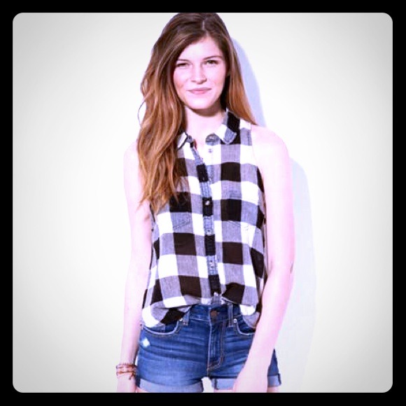 Plaid Button-Up Blouse